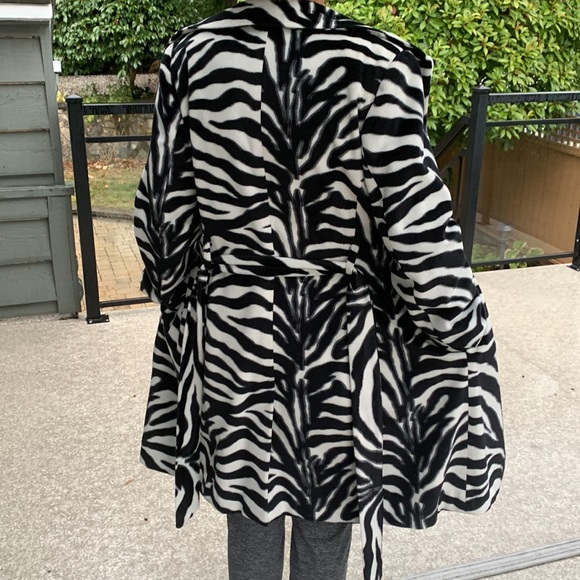 Bebe Zebra print winter coat - Picture 6 of 6